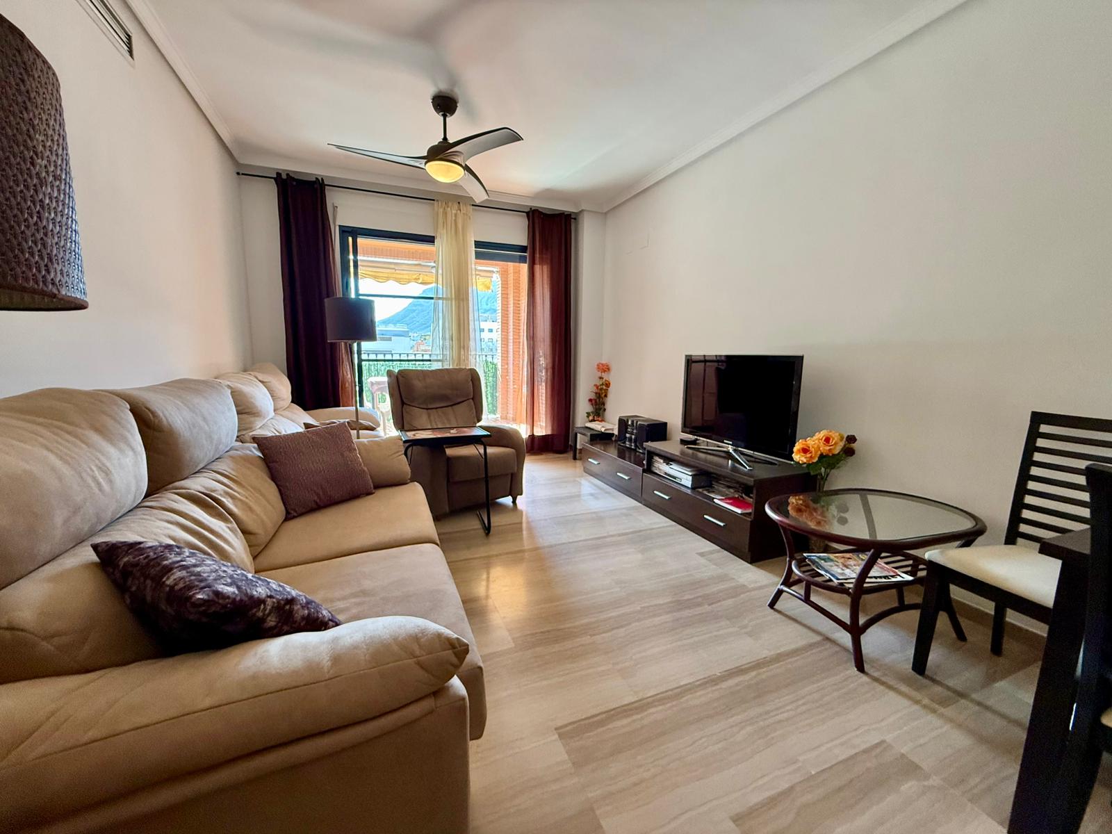 Wohnung in Denia mit drei Schlafzimmern in der Miguel Hernandez Zone