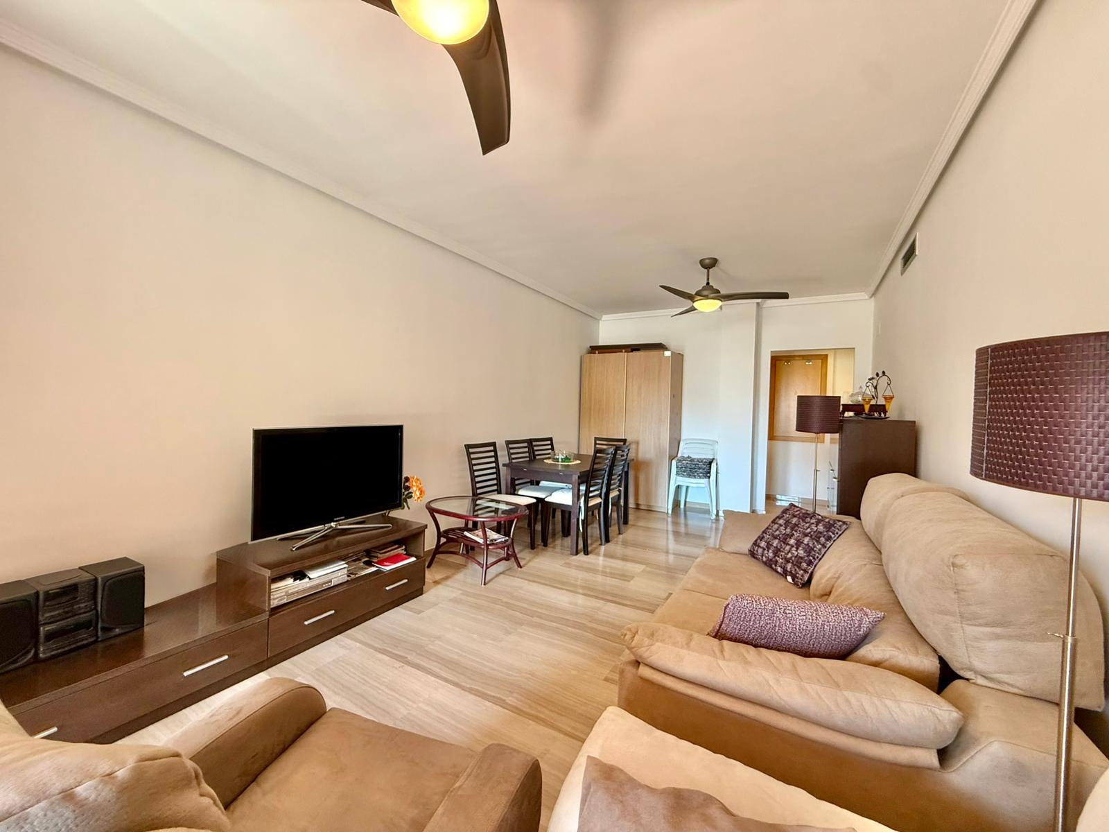Wohnung in Denia mit drei Schlafzimmern in der Miguel Hernandez Zone