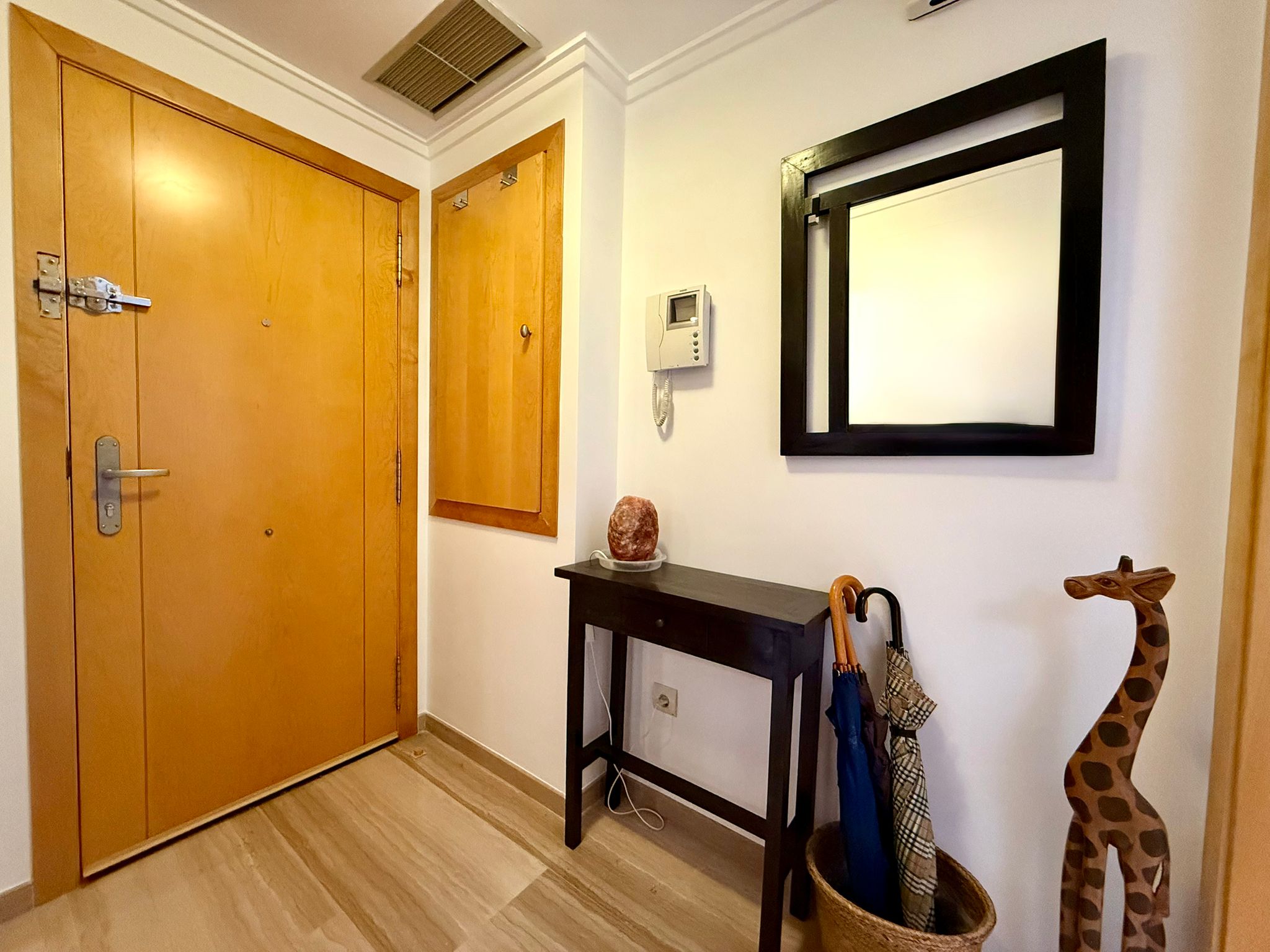 Wohnung in Denia mit drei Schlafzimmern in der Miguel Hernandez Zone