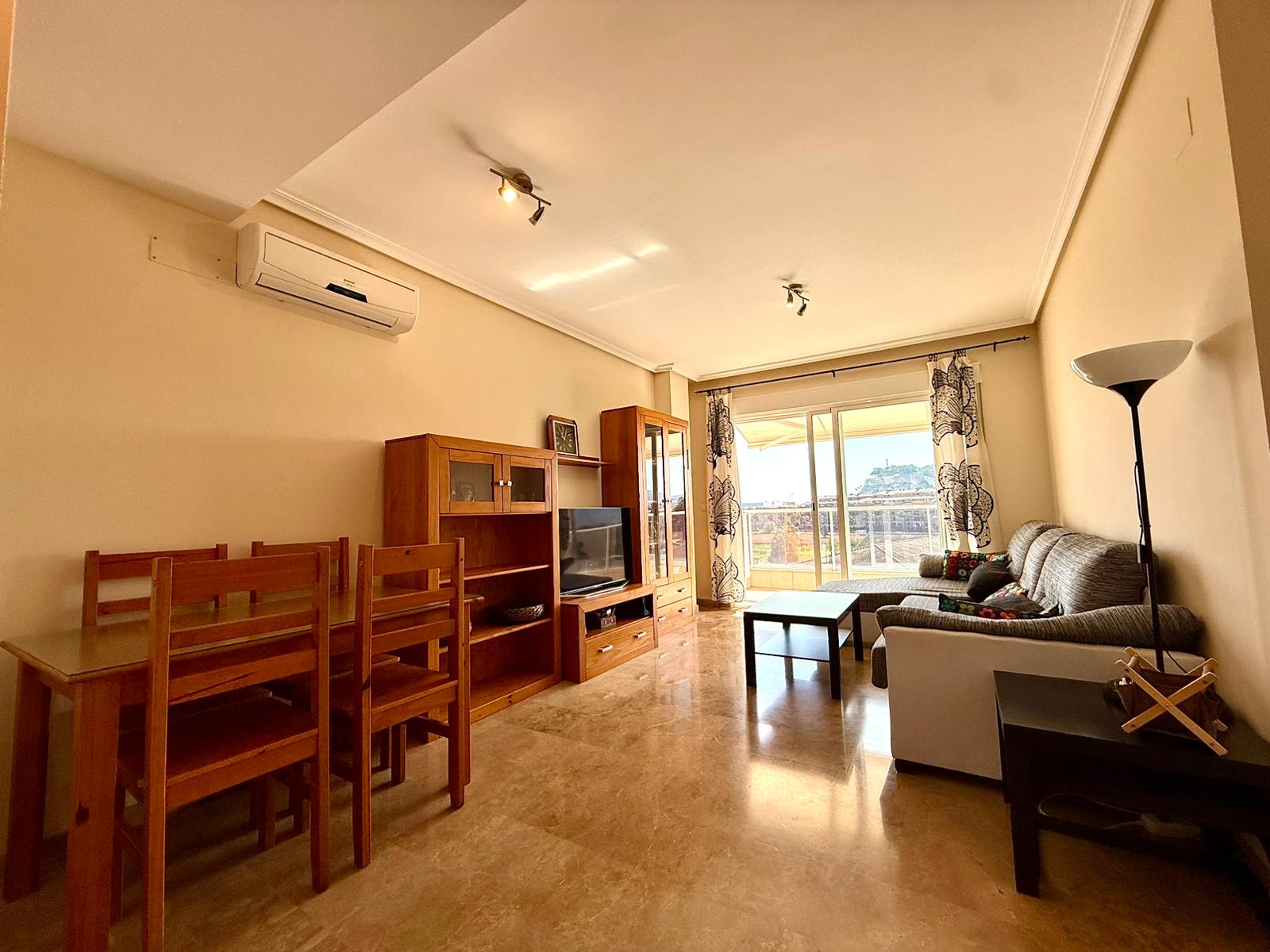 Ático exclusivo en Dénia, junto a la playa y a un paso del centro
