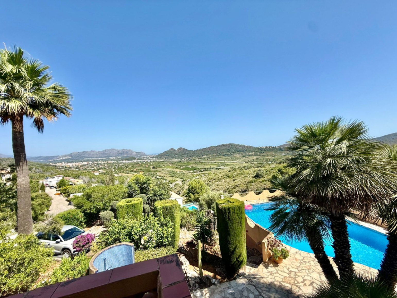 chafenla - Chalet en Monte Pedreguer de dos dormitorios con apartamento independiente