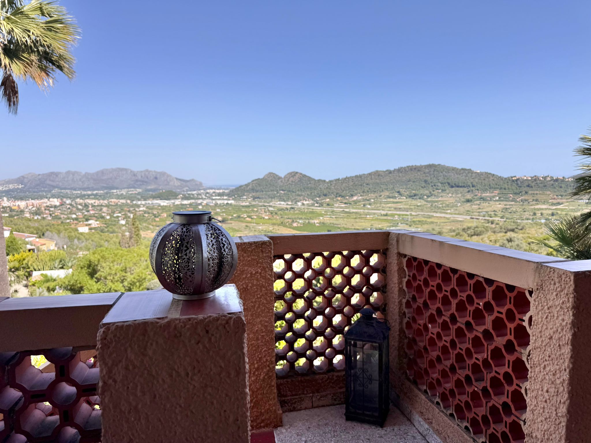 chafenla - Chalet en Monte Pedreguer de dos dormitorios con apartamento independiente