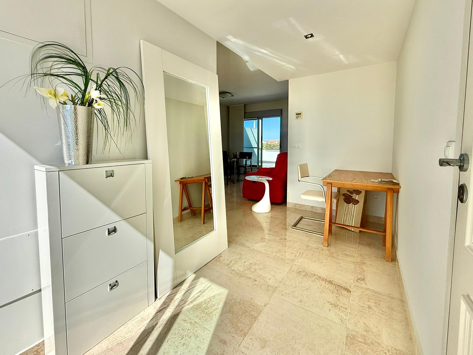 Penthouse avec des vues incroyables près de la mer et du centre de Denia.