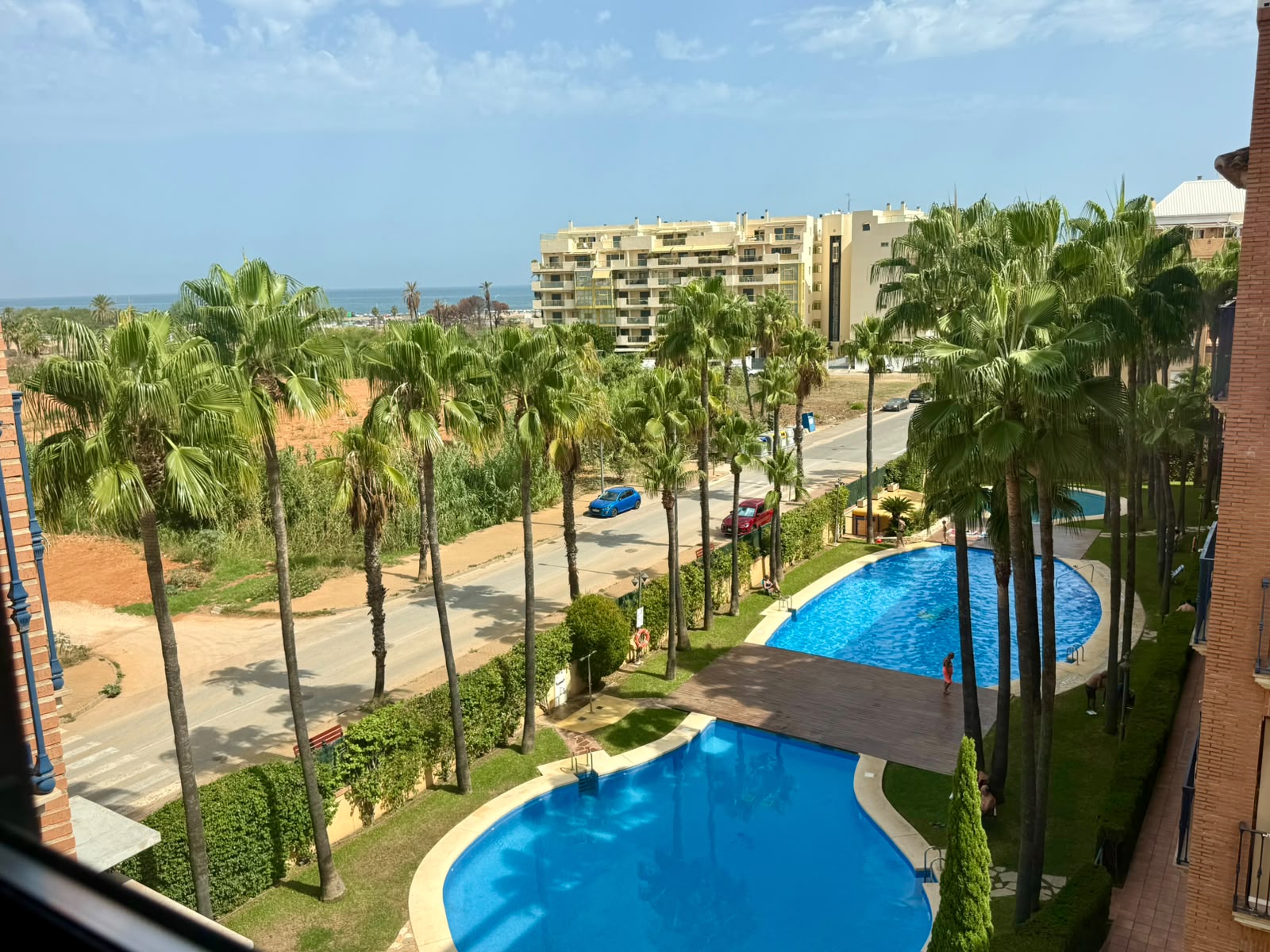 Exclusive apartment in the Miguel Hernández area, Dénia.