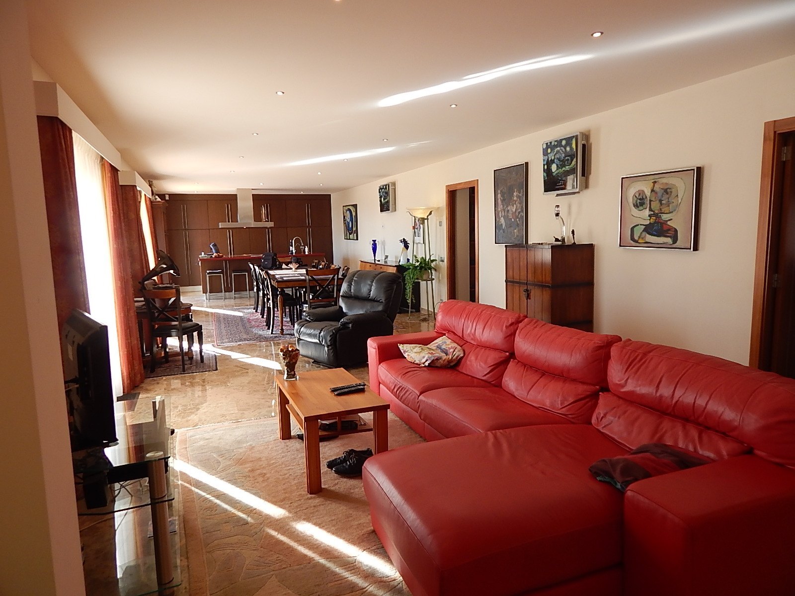 Villa in Oliva zu verkaufen